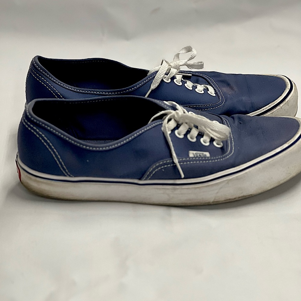 Vans Ultracush Authentic Sz 11.5